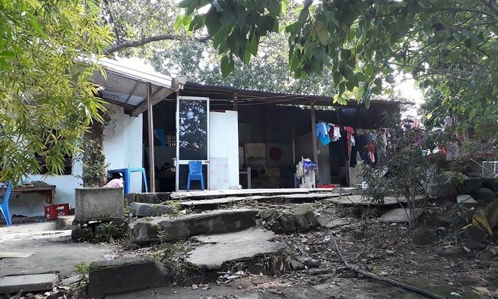 Chính quyền gặp dân bàn cách di dời khu ổ chuột 'treo' trên di sản thế giới