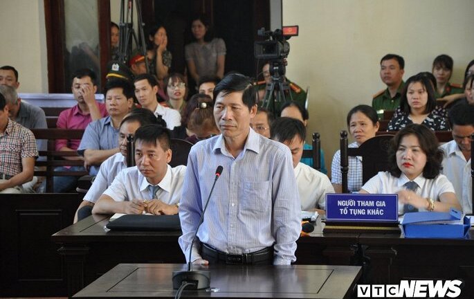 Nguyên Phó giám đốc Bệnh viện Đa khoa Hòa Bình bị khai trừ Đảng