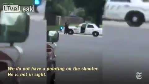 Cảnh sát Mỹ tuyệt vọng gọi hỗ trợ khi 3 đồng đội bị bắn chết