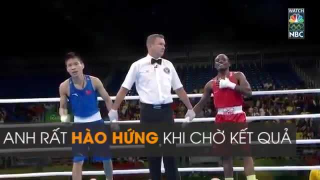 Pha ăn mừng hụt khiến võ sỹ Trung Quốc 'tẽn tò'