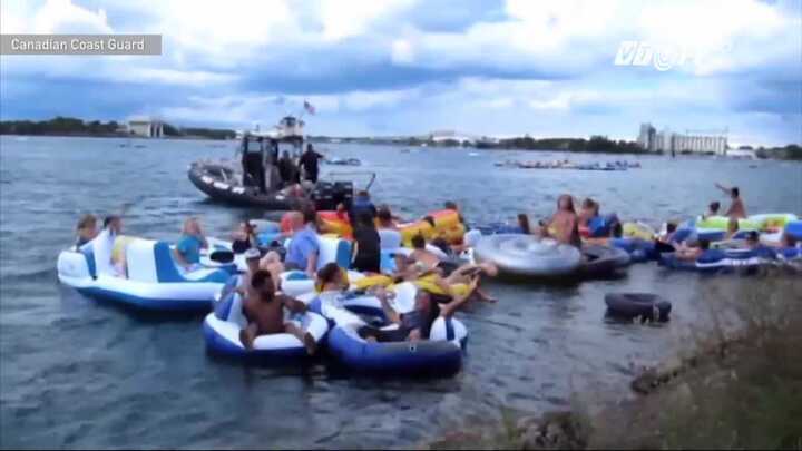 Gió to thổi hàng trăm bợm nhậu Mỹ sang Canada