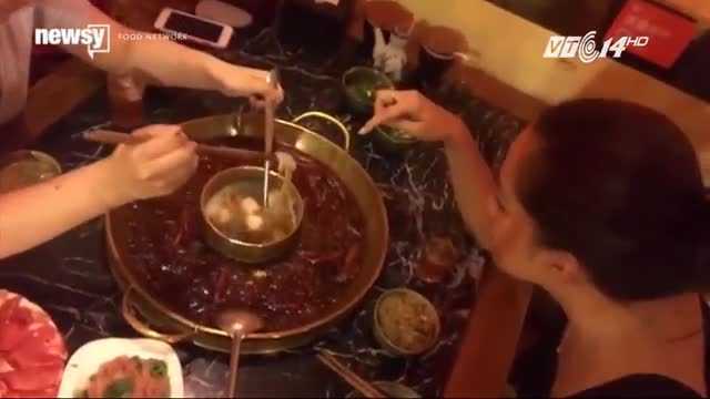 Nhà hàng Trung Quốc cho thuốc phiện vào thức ăn để giữ khách