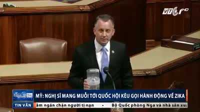 Nghị sĩ Mỹ mang muỗi tới phiên họp Quốc hội