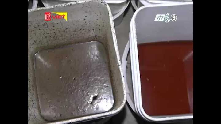 Mục sở thị sản xuất 'cà phê nguyên chất' từ... đậu nành và hóa chất