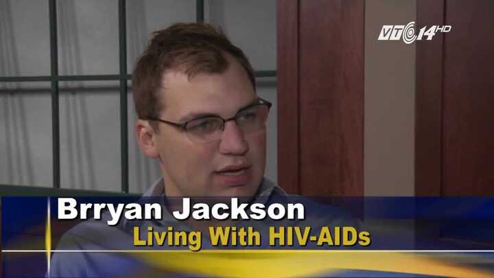 Bị bố tiêm máu nhiễm HIV vào cơ thể, 24 năm sau vẫn sống khỏe mạnh