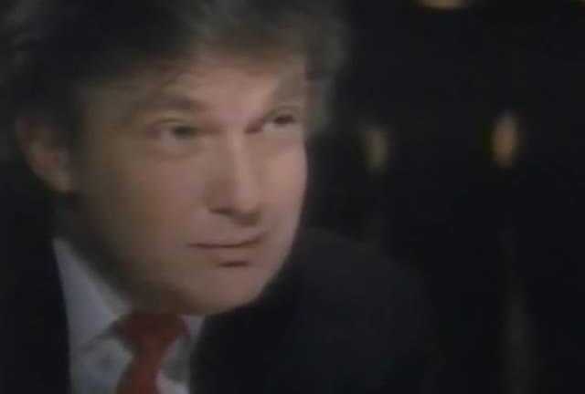 Video: Vai diễn 'để đời' giúp Donald Trump đoạt giải Mâm Xôi Vàng