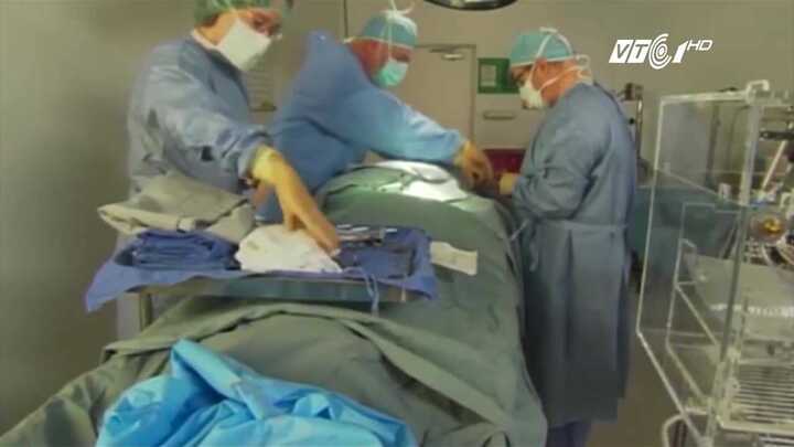 Video: Thiếu nữ bị ung thư đóng băng cơ thể chờ ngày hồi sinh