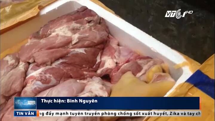 Cận cảnh gần 1 tấn thịt heo giá rẻ bốc mùi hôi thối suýt lên bàn tiệc