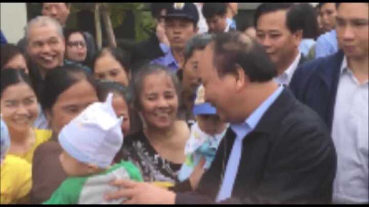 Video: Thủ tướng thăm hỏi cư dân chung cư thu nhập thấp ở Hà Nội