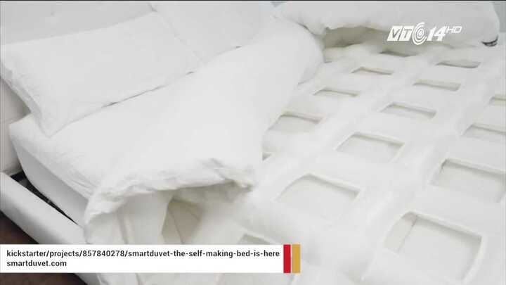 Thiết bị thông minh giúp dọn giường vào buổi sáng cho người lười