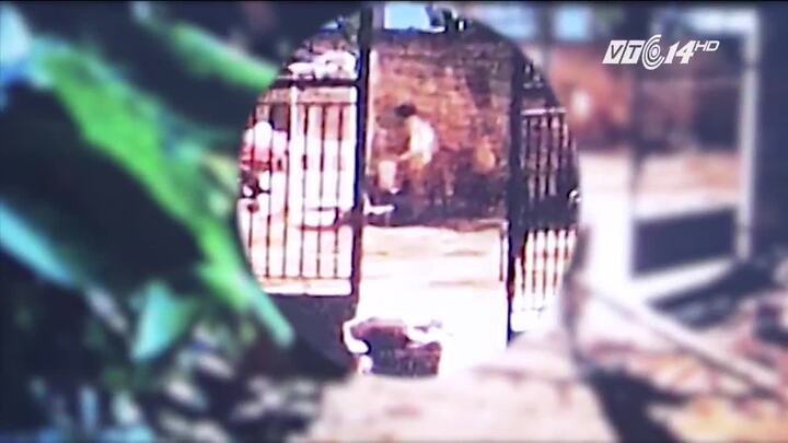 Camera an ninh vạch trần người dì bỏ thuốc chuột vào nồi bún riêu của cháu gái