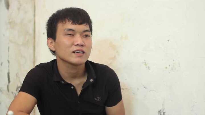 Nghị lực phi thường của nam sinh mù lòa vẫn học đại học, đam mê từ thiện