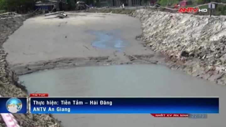 Hai bé trai chết đuối thương tâm trong công trường nghỉ Tết