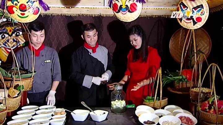 Cách làm hành muối và các món nem cho ngày Tết