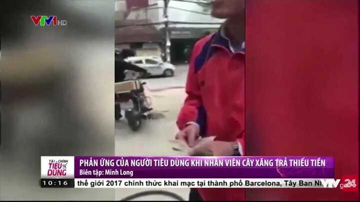 Clip nhân viên cây xăng trả thiếu... 80 đồng cho khách gây tranh cãi