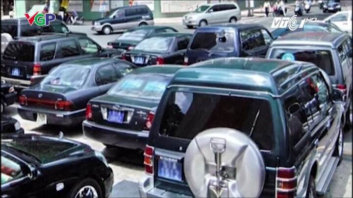 Xe công hết niên hạn thanh lý như bán sắt vụn