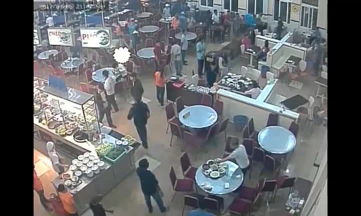 Tài xế bị đâm chí mạng lúc dừng ăn cơm: Lộ clip bằng chứng tố cáo hung thủ