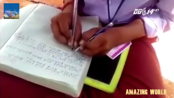 Kỳ lạ ngôi trường tất cả học sinh đều viết bằng 2 tay