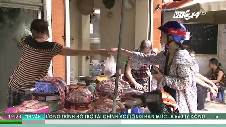 Nghịch lý quanh giá thịt lợn siêu rẻ