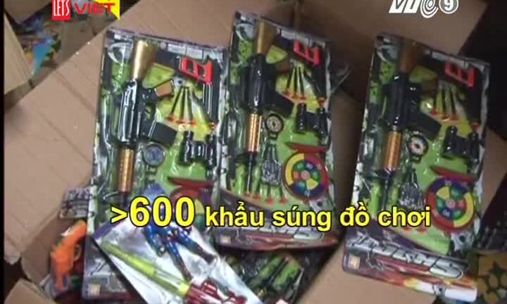 Kiểm tra cửa hàng đồ chơi trẻ em, phát hiện hơn 700 sản phẩm cấm buôn bán