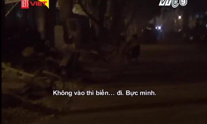 Mời chào không được, gái bán dâm quát nạt, đuổi khách