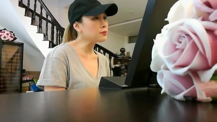 Video: Thổn thức nghe Mỹ Tâm vừa đàn vừa hát bài hit triệu lượt nghe