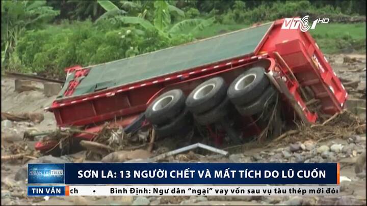 Clip: Nhà cửa, ô tô bị lũ cuốn ngổn ngang ở Sơn La