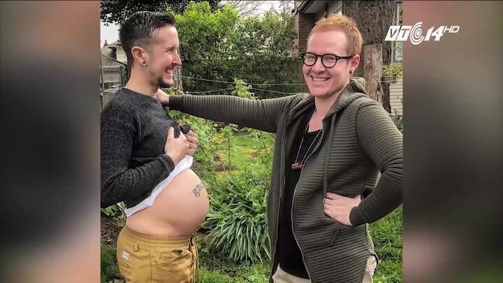 Người đàn ông chuyển giới đầu tiên mang thai đã sinh con