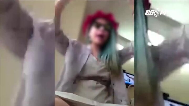 Vì sao cộng đồng mạng đòi tước quyền làm mẹ của 'hotgirl Bella'?