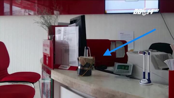 Video: Toàn cảnh vụ ôm mìn tự tạo vào cướp ngân hàng ở Đồng Nai