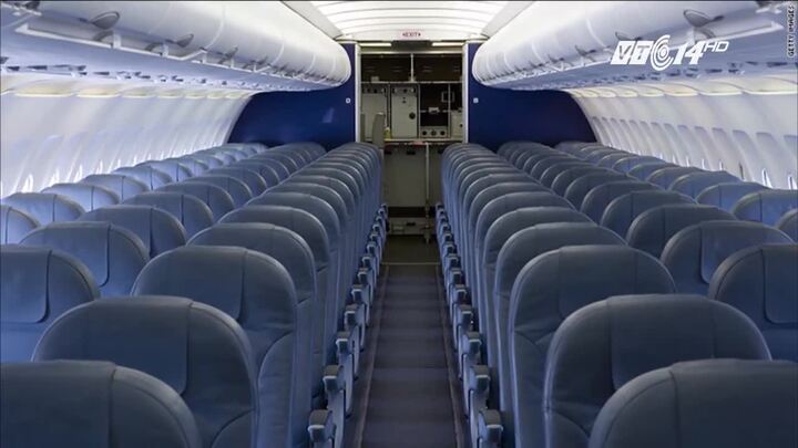 Hãng hàng không muốn tháo hết ghế để 'nhồi nhét' hành khách trên máy bay