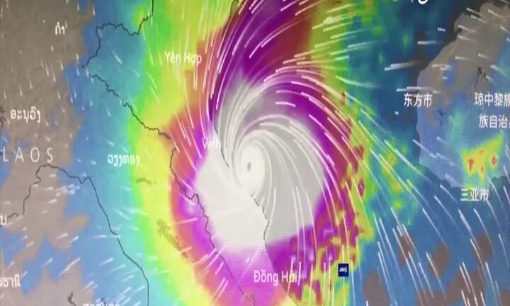 Miền Trung sắp đón siêu bão thập kỉ vào ngày mai 15/9