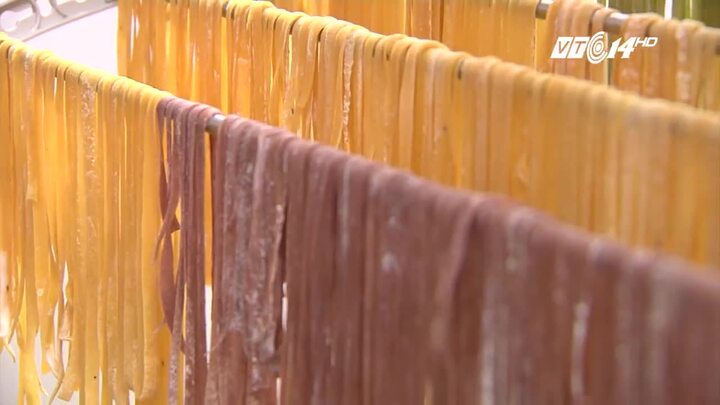 Hướng dẫn tự làm mỳ tươi tại nhà ngon, an toàn