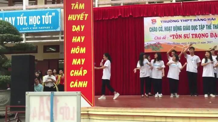 Bài hát chế 'Cô tuyệt vời nhất' của học sinh Hải Phòng gây sốt dân mạng dịp 20/11