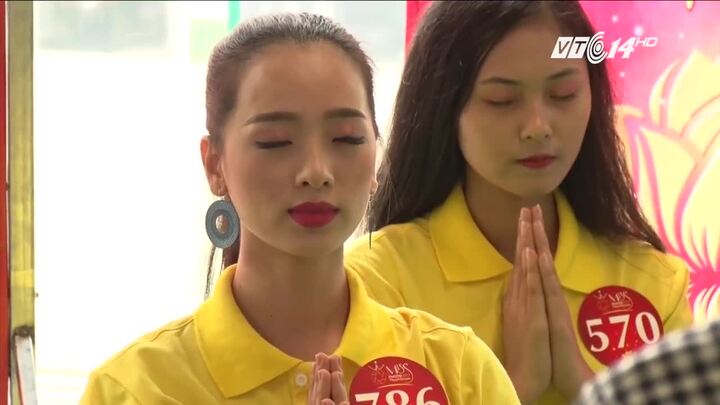 Cùng người đẹp Miss Photo học cách 'Cân bằng cuộc sống'