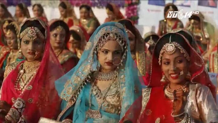 Tỷ phú kim cương chi tiền làm đám cưới cho 251 cô gái mồ côi cha