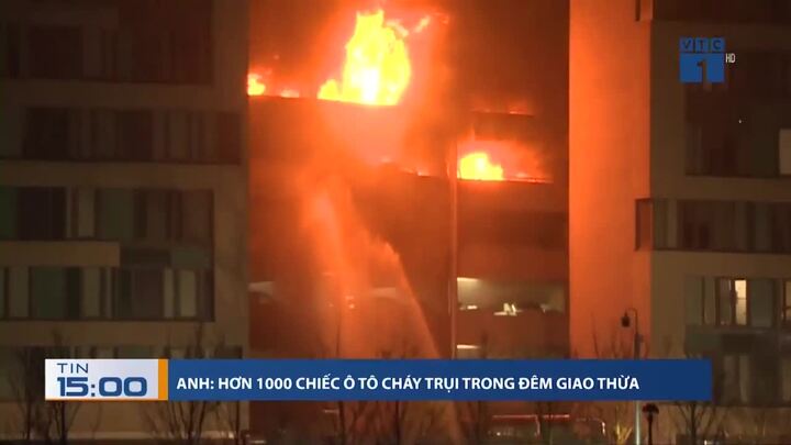 Biển lửa thiêu rụi hơn 1.000 ô tô đêm giao thừa