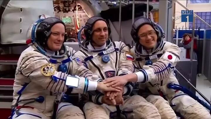 Thực hư phi hành gia cao thêm 9 cm sau 6 tháng làm việc trên trạm vũ trụ