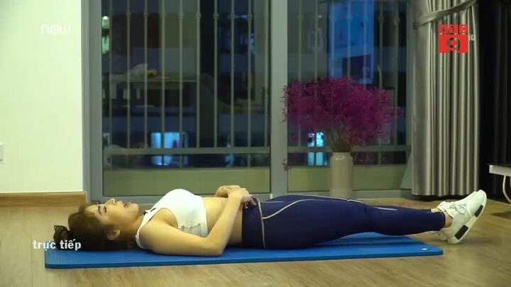 5 phút làm thế này mỗi ngày, bạn sẽ có vòng eo siêu mẫu!