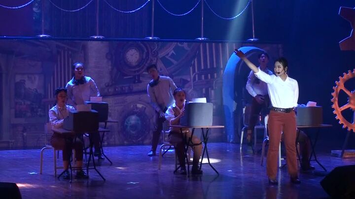 Video: Ấn tượng vở kịch lời thoại bằng tiếng Anh của học sinh cấp 3 Hà Nội