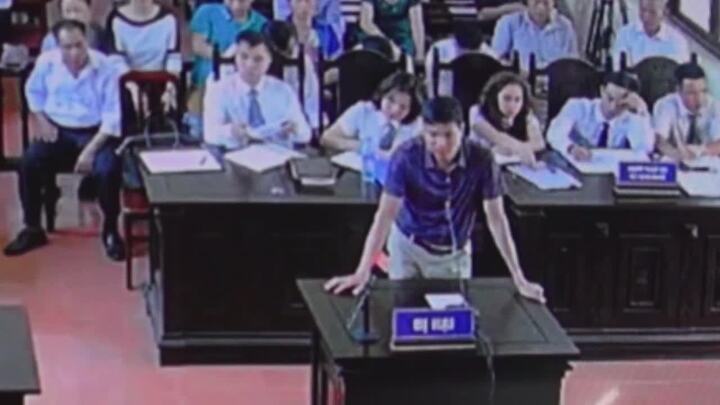 Người nhà 9 nạn nhân chết sau chạy thận đề nghị điều tra nguyên giám đốc BVĐK tỉnh Hoà Bình