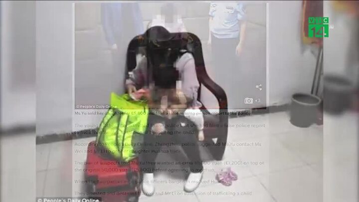 Mẹ bán con 2 tuổi lấy tiền mua mỹ phẩm