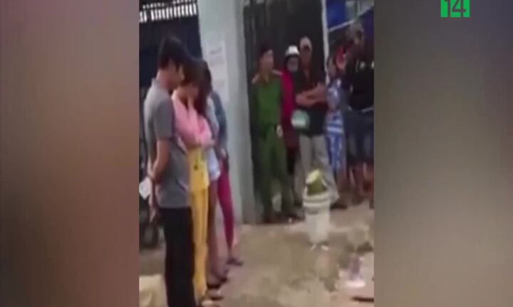 Bêu tên người mua dâm giữa phố, trưởng, phó công an thị trấn bị kỷ luật