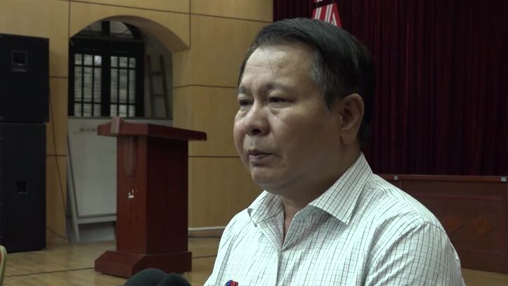 Sở GD-ĐT Hà Nội: 'Đề Văn vào lớp 10 bị lọt ra ngoài chứ không phải lộ'