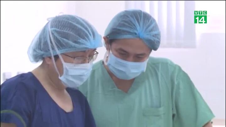 Mang trái tim từ Hà Nội vào Huế ghép cho bệnh nhân 15 tuổi bị suy tim