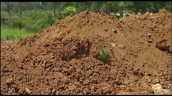 Mập mờ quanh vụ chôn chất thải ở Bắc Giang