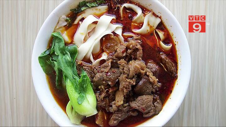 Video: Tô phở bò 46,5 triệu đồng đắt hơn cả 1 con bò, 6 tháng bán được 4 tô