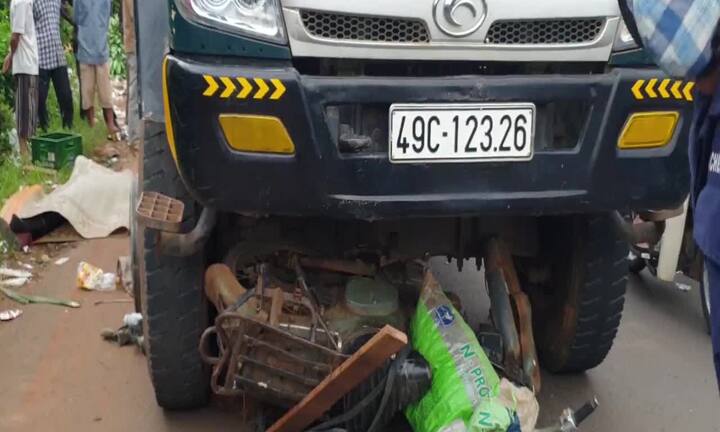 Bị cuốn vào gầm xe ben, người phụ nữ buôn ve chai thiệt mạng