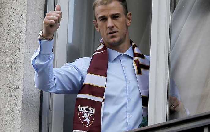 Tin chuyển nhượng sáng 31/8: Joe Hart chính thức tới Torino, Arsenal mua Mustafi với giá khủng