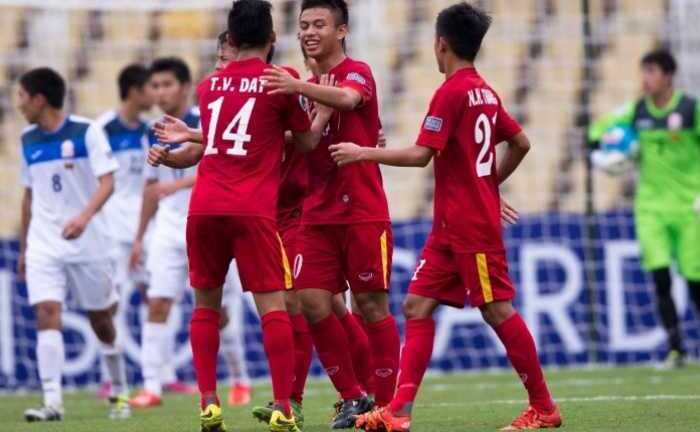 Xuất sắc đánh bại Kyrgyzstan, U16 Việt Nam giành vé vào tứ kết U16 Châu Á
